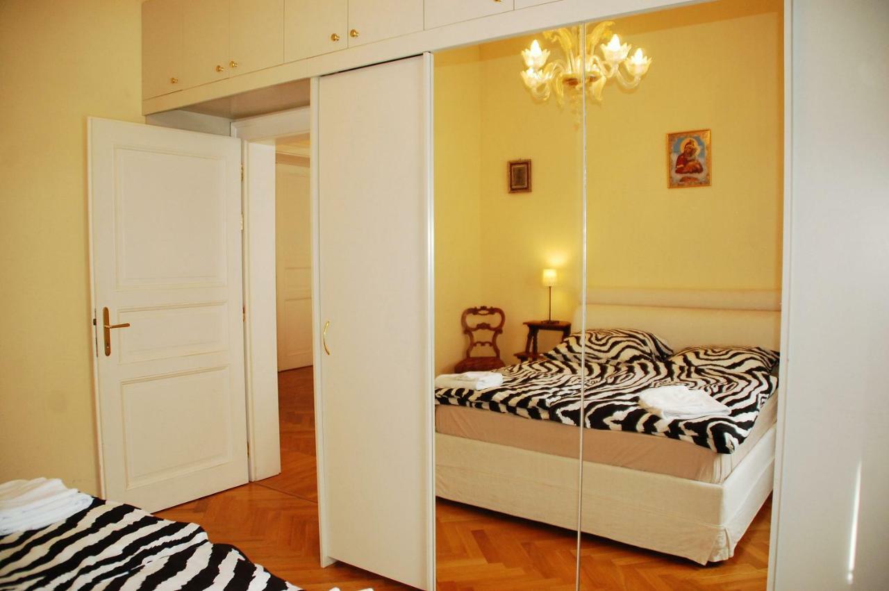 Melantrichova Apartment Prague Exterior photo